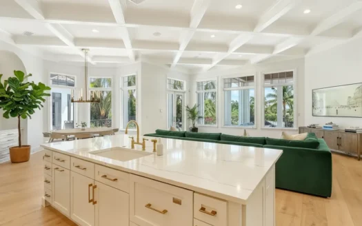 Modern Condo For Rent